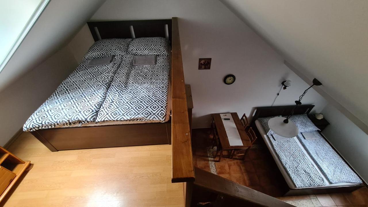 Gyulai Fuerdoe Apartman Eksteriør bilde