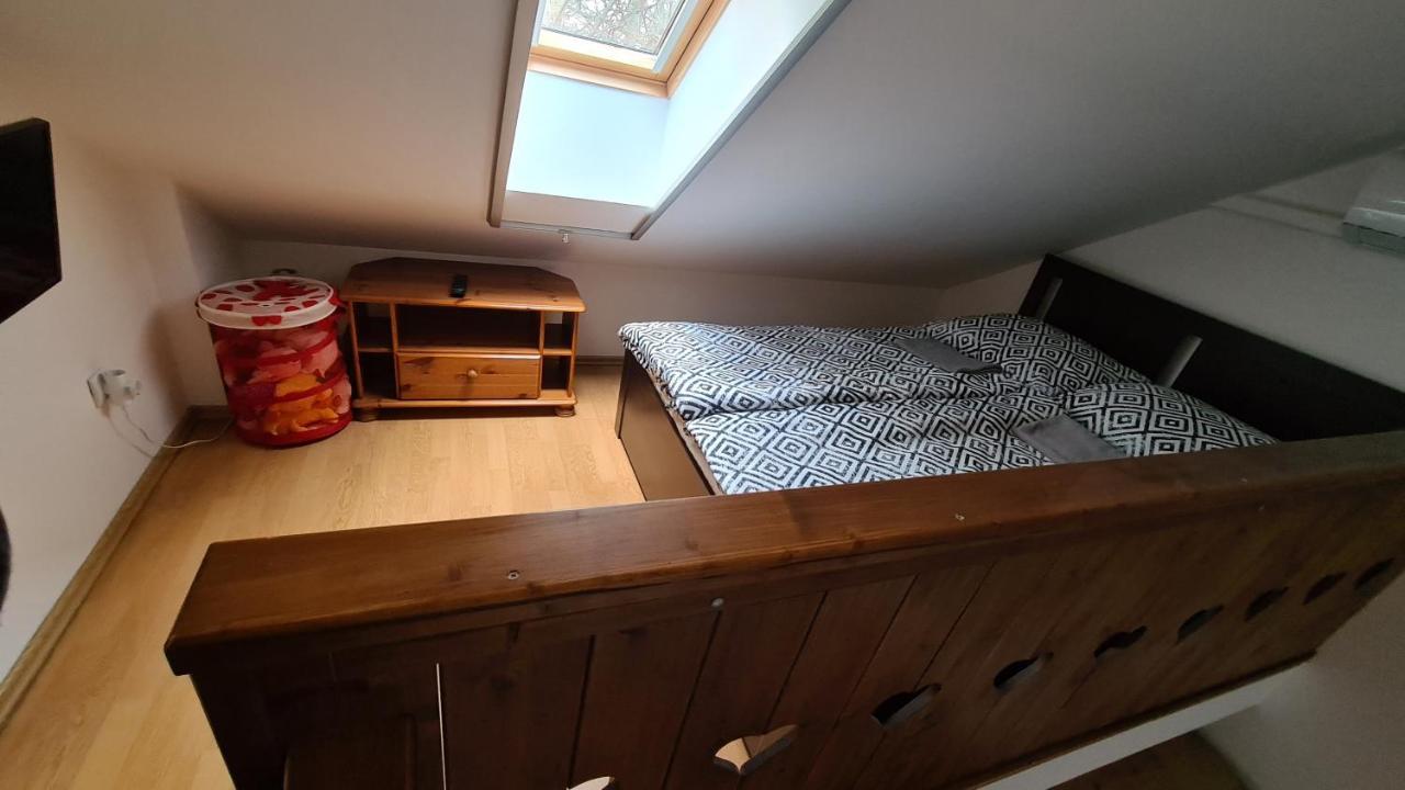 Gyulai Fuerdoe Apartman Eksteriør bilde